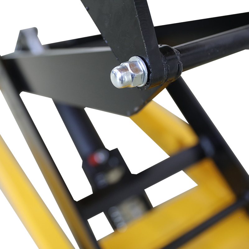 Hydraulický vozík s hydraulickým nástrojem BT