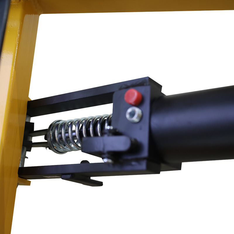 Hydraulický vozík s hydraulickým nástrojem BT