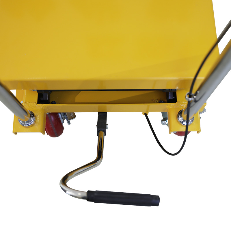 Hydraulický vozík s hydraulickým nástrojem BT