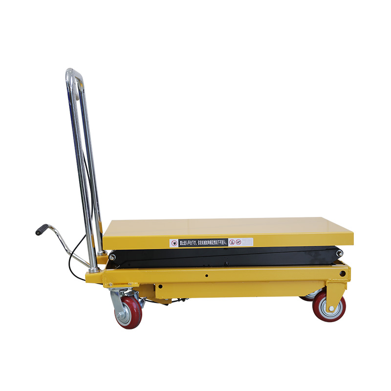 Hydraulický vozík s hydraulickým nástrojem BT