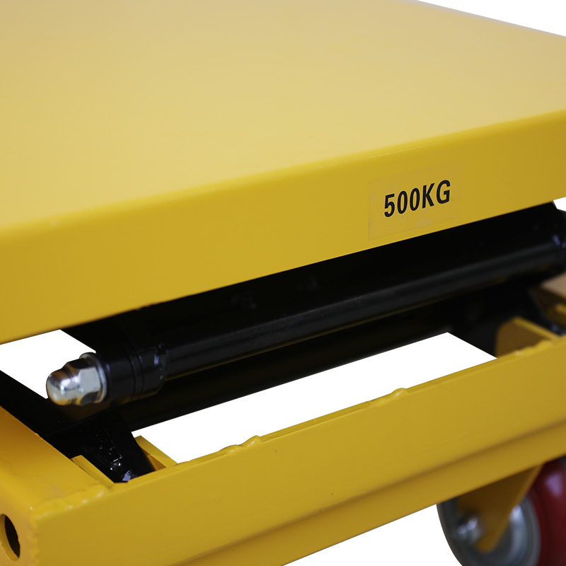 Hydraulický vozík s hydraulickým nástrojem BT
